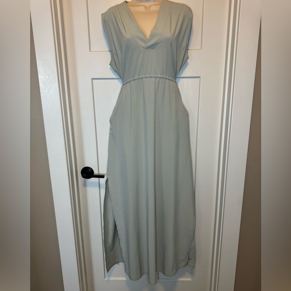 Athleta Marlow Maxi Dress
